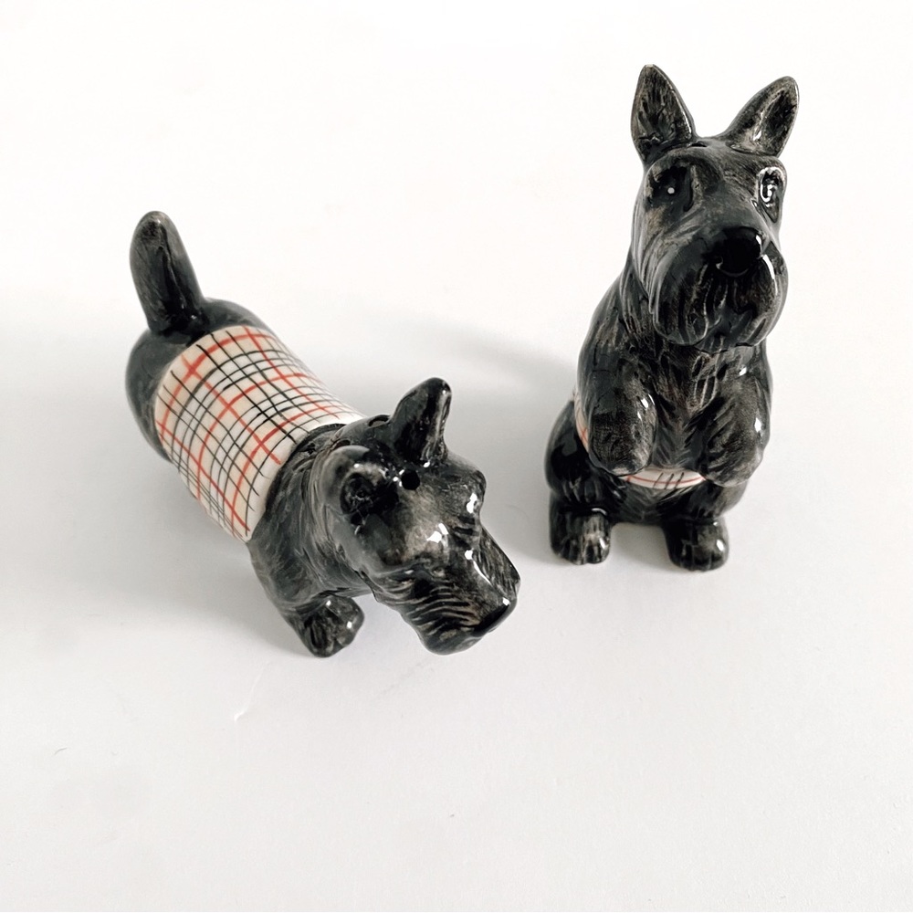 SCOTTISH TERRIER Salt & Pepper Shakers